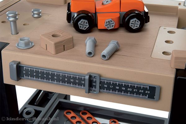 Werkblad met cm meter.